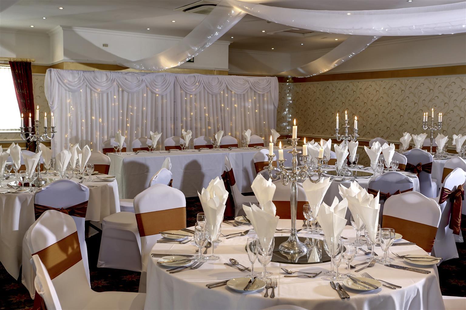 Broadfield Park Hotel Rochdale Exteriör bild